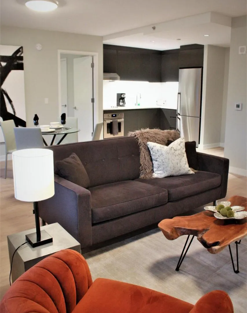 Synergy Chelsea Daire New York ABD